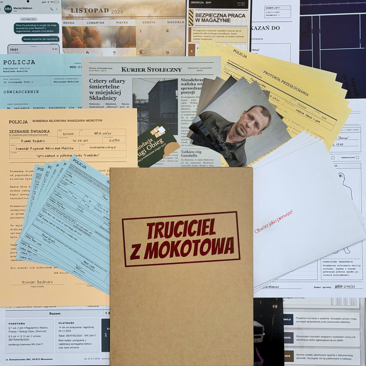 Teczka „Truciciel z Mokotowa” wśród raportów, map i materiałów śledczych